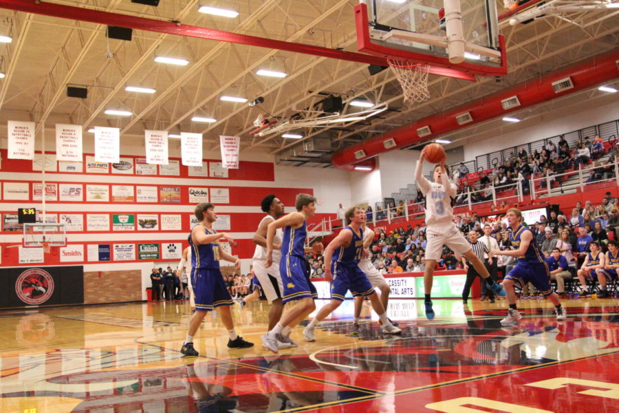 Thunderbird Basketball falls short at State Tournament